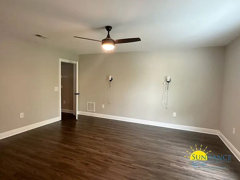 2299 Hadleigh Hills Ct — Photo 13
