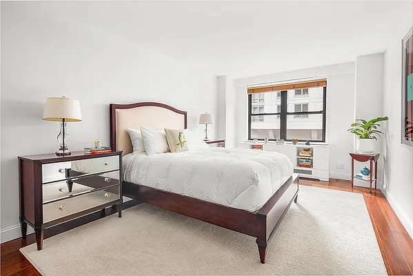 Sold by Compass | media 16