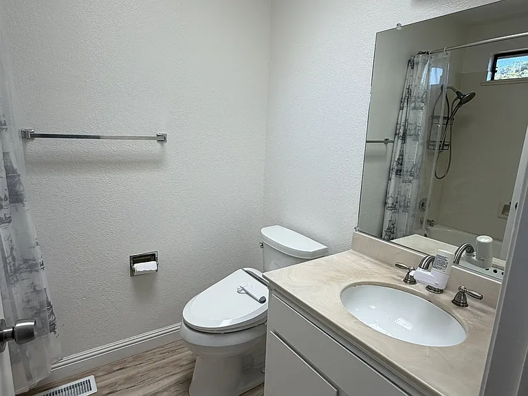 20600 Waterford Pl — Photo 19