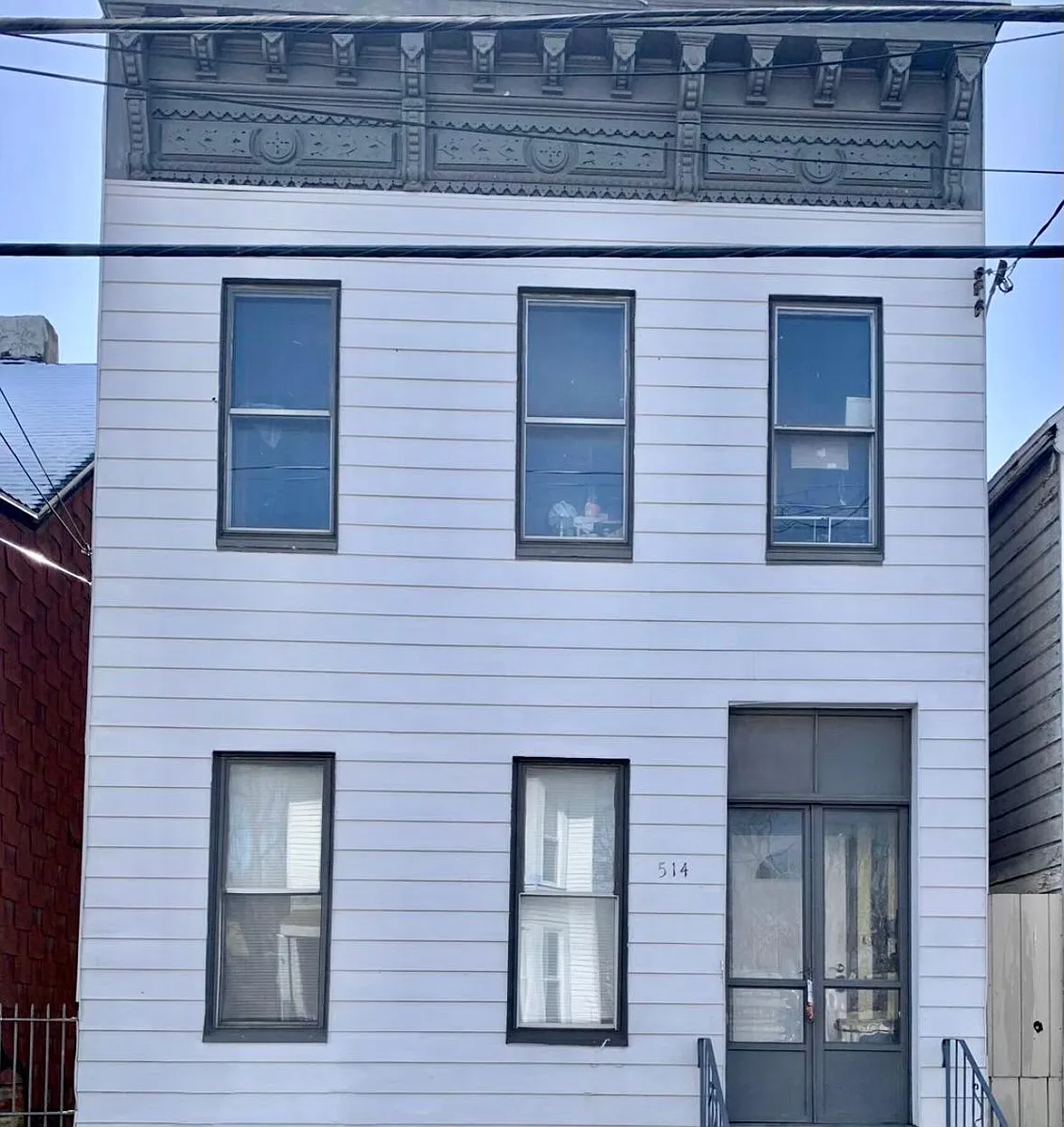 Building Photo - 514 1st St #1