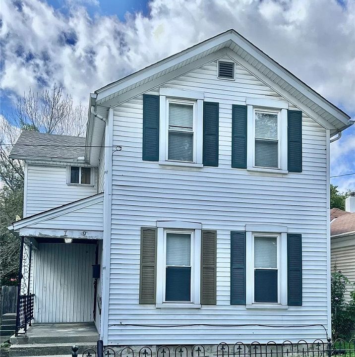 1st image of 7 Grove Ave #9