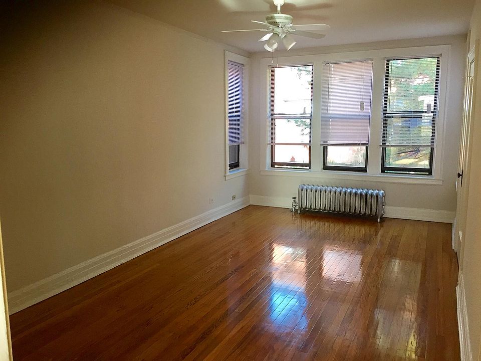 1st image of 6540 N Ashland Ave APT 3W