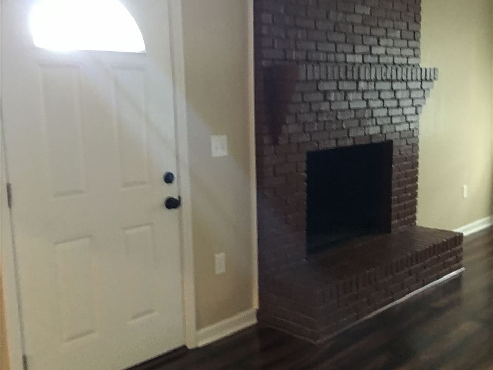 2nd image of 2306 Courtland Ave