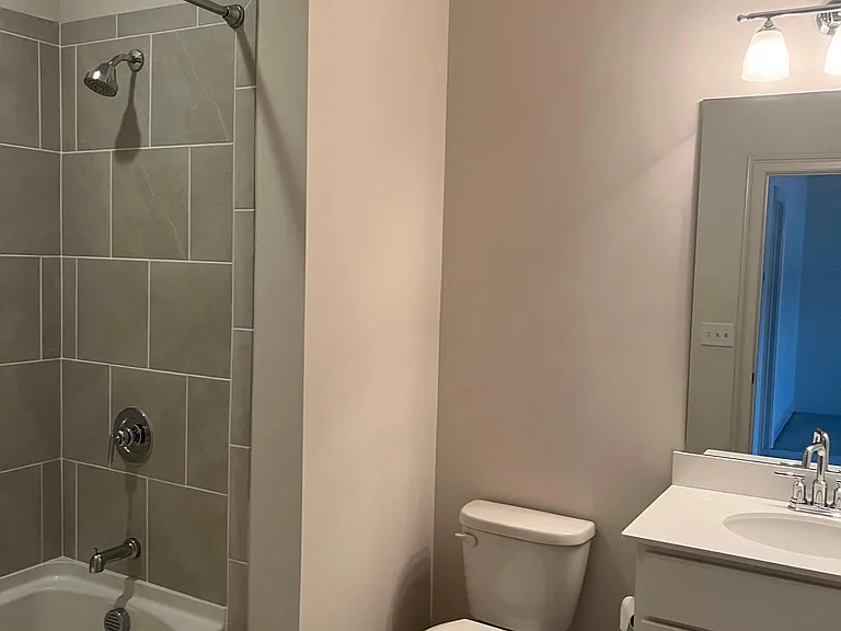3235 Artessa Ln NE — Photo 27