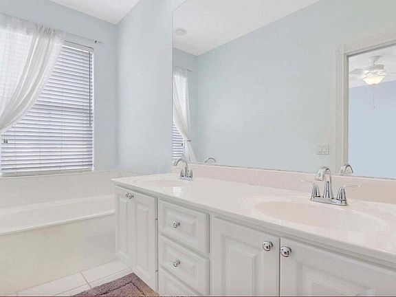 3rd image of 156 Santa Barbara Way