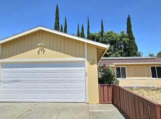 2200 Lopez Dr, Antioch, CA