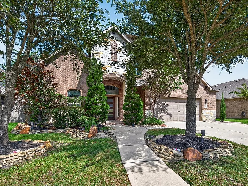 23410 Bracino Lake Dr