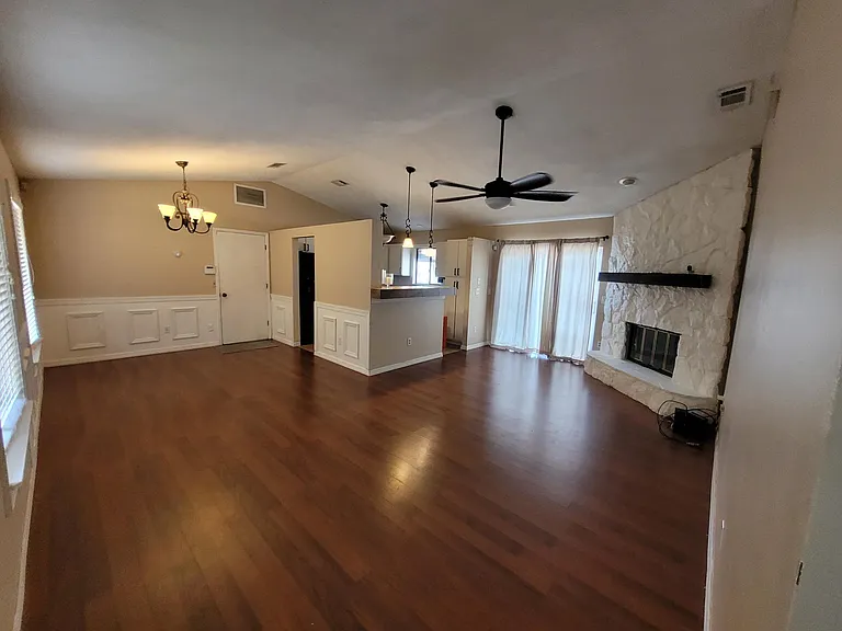 1418 Lamplighter Way — Photo 4