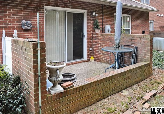 4th image of 102 Brandywine Dr NE APT J6
