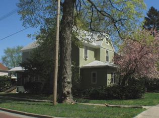 412 W Hill St APT 2, Champaign, IL 61820