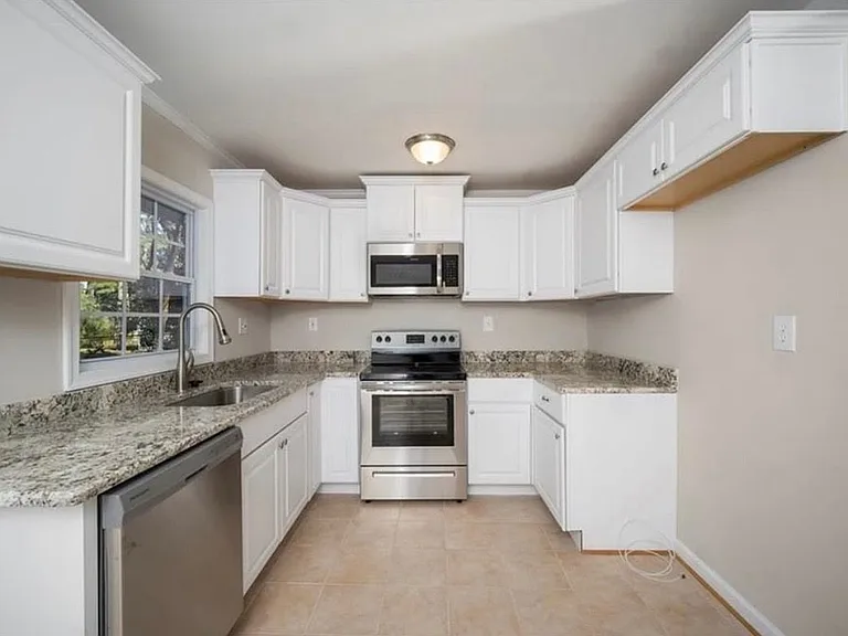 1812 Tulane Rd — Photo 6