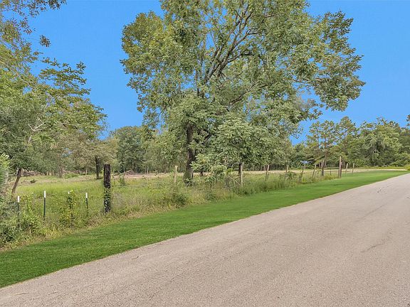 5th image of Womack Cemetery Rd