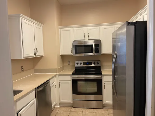 8601 Beach Blvd, Jacksonville, FL
