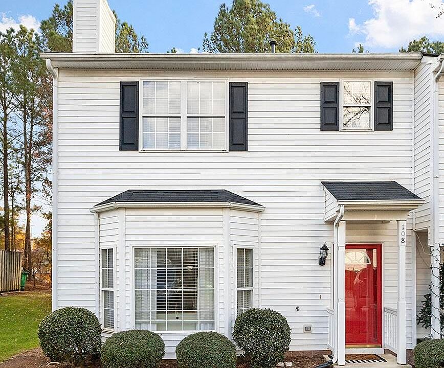 1st image of 108 Pointe Crest Ct