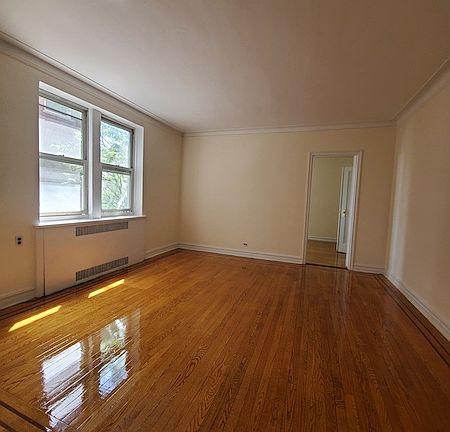 2nd image of 69-81 108th St #4I