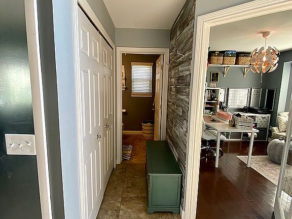 5th image of 41735 Damask Dr