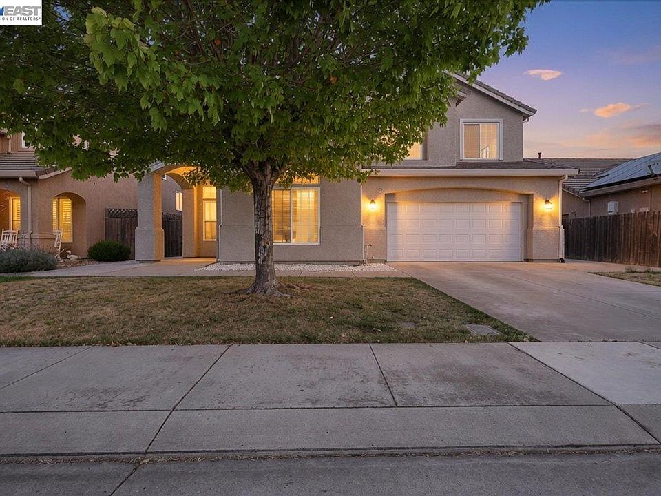 1st image of 10433 Lone Star Way