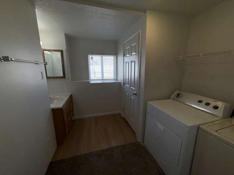 201 Sunstone Cir — Photo 10