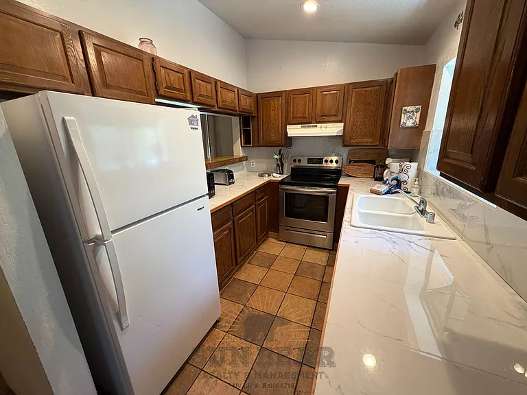 833 McCourry Blvd — Photo 7