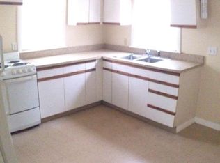 15 Lincoln Ave, Riverside, RI 02915