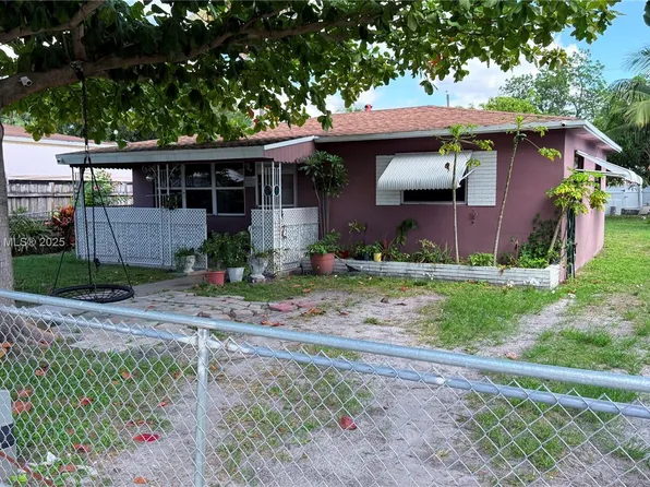 2215 Coolidge St, Hollywood, FL 33020