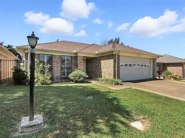 1756 Red Oak Cir, Sulphur Springs, TX 75482
