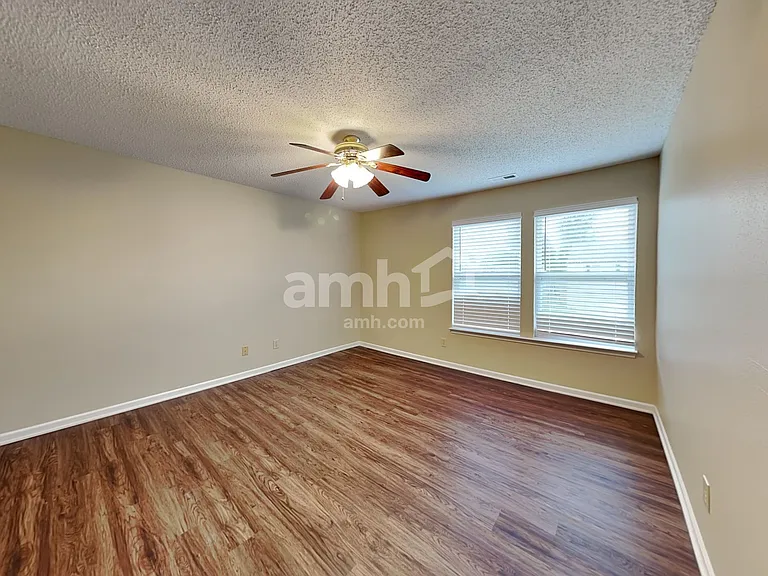8852 Story Dr — Photo 13