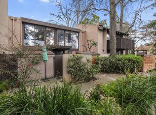 2201 Woodside Ln UNIT 8, Sacramento, CA 95825