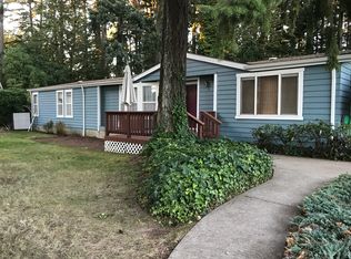 1379 Willow Ave, Woodburn, OR 97071