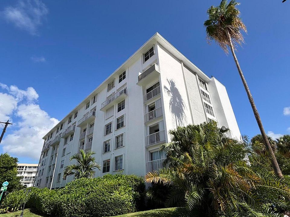1st image of 17800 Atlantic Blvd APT 302