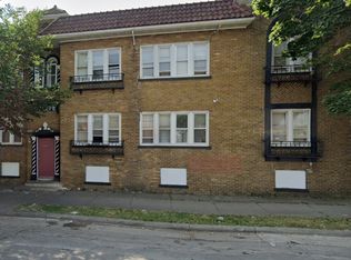 1625 W Keefe Ave, Milwaukee, WI 53206