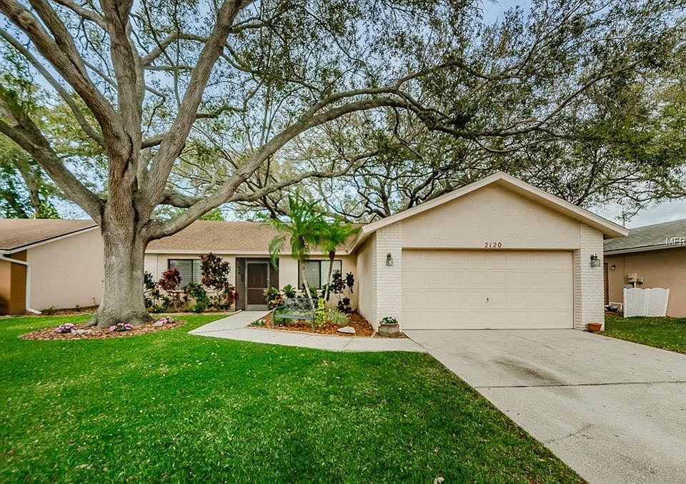 1st image of 2120 Cypress Point Dr N