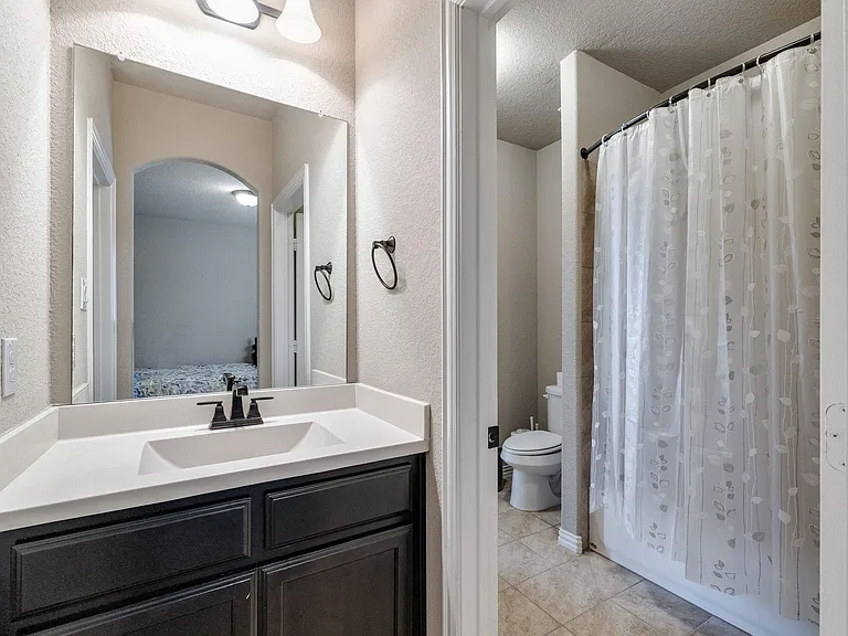 7148 Chelsea Dr — Photo 17