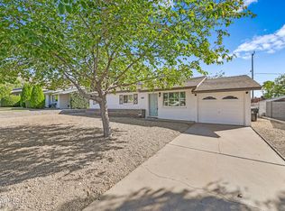 1227 E Las Palmaritas Dr, Phoenix, AZ 85020