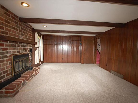 3rd image of 9737 Larsen St