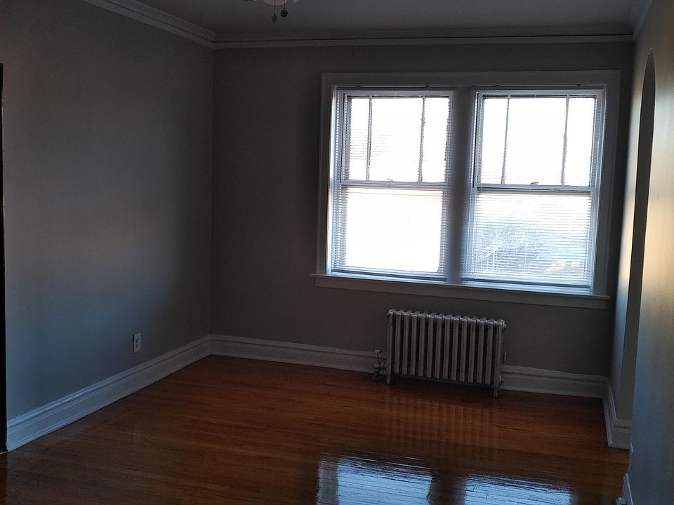 1st image of 4635 N Lowell Ave #5
