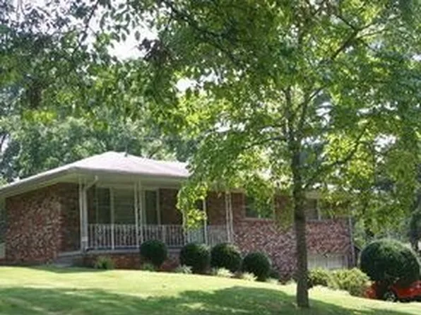 119 Stalcup Dr SW, Marietta, GA 30060