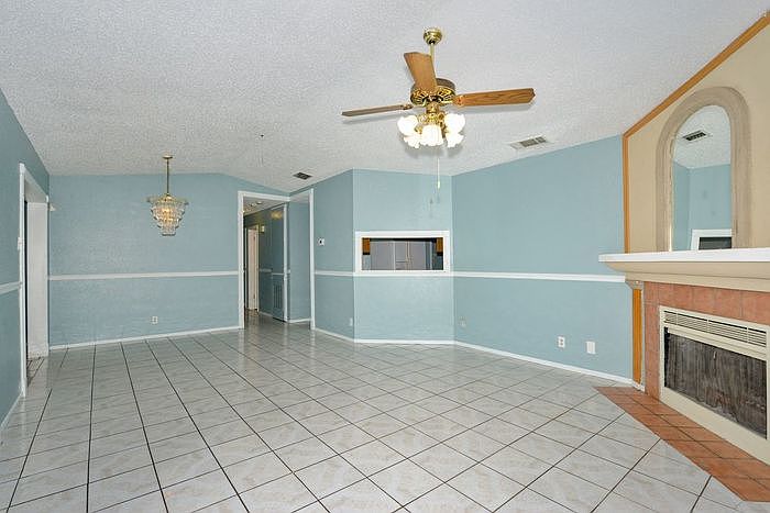 1st image of 6351 Village Clb