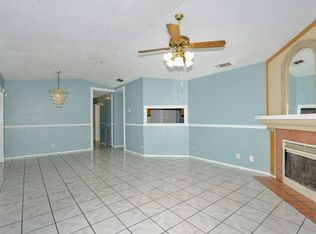 6351 Village Clb, San Antonio, TX 78250