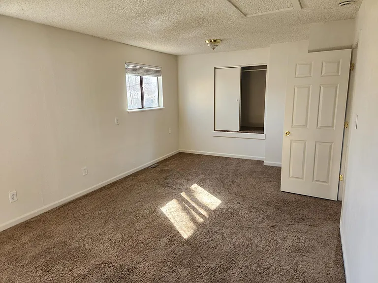 2304 S Williams St — Photo 16