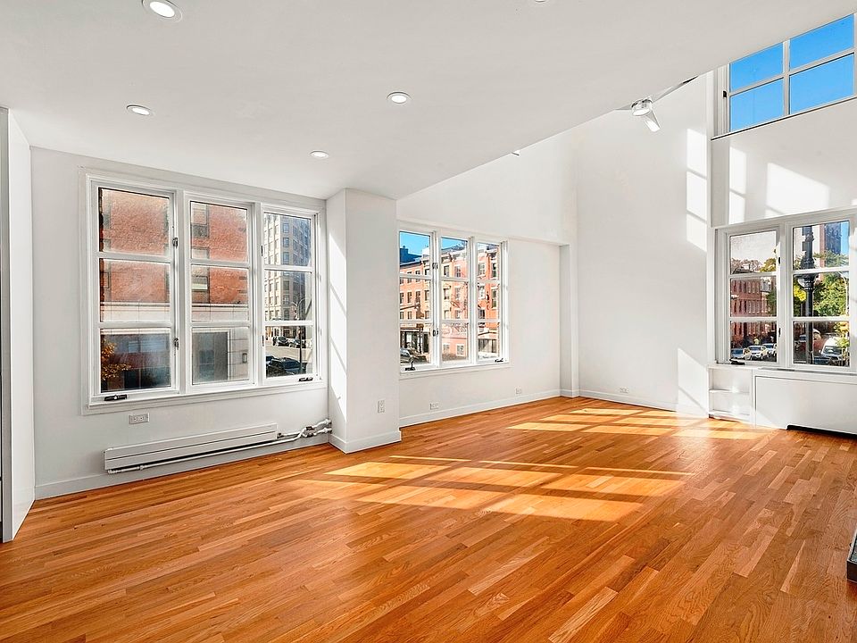 1st image of 89 Washington Pl APT 2K