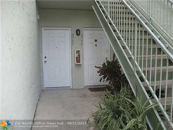 4th image of 8753 NW 39th St