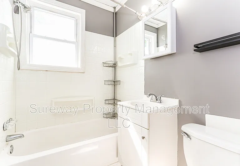 739 Pennsylvania Ave — Photo 8