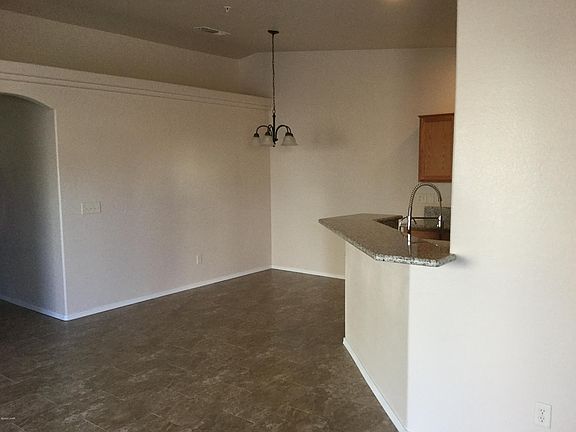 5th image of 3040 Sombrero Dr