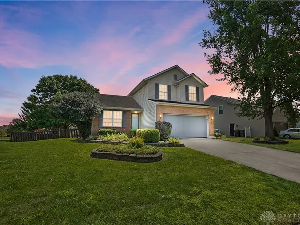 2016 Clearstream Way, Clayton, OH 45315