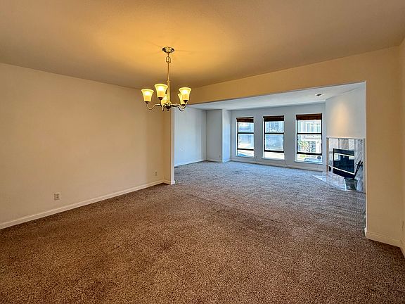 3rd image of 747 43rd Ave