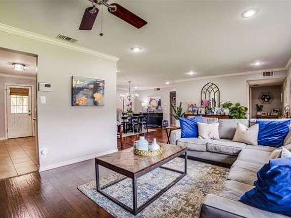 5th image of 6516 Kingsbury Dr
