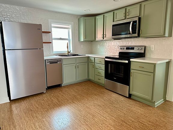 4th image of 1416 William St #2