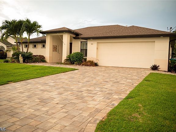 5th image of 2533 SW 38th Terrace Cpe