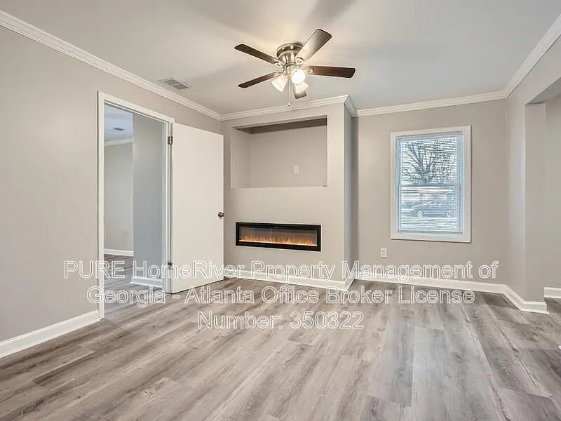 2 bed, 1.0 bath, 1073 sqft, $1,700 — Photo 3
